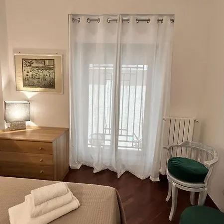 Casa Savoia By Ninni * باري