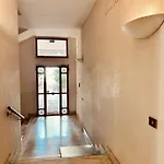 Casa Savoia By Ninni Apartment